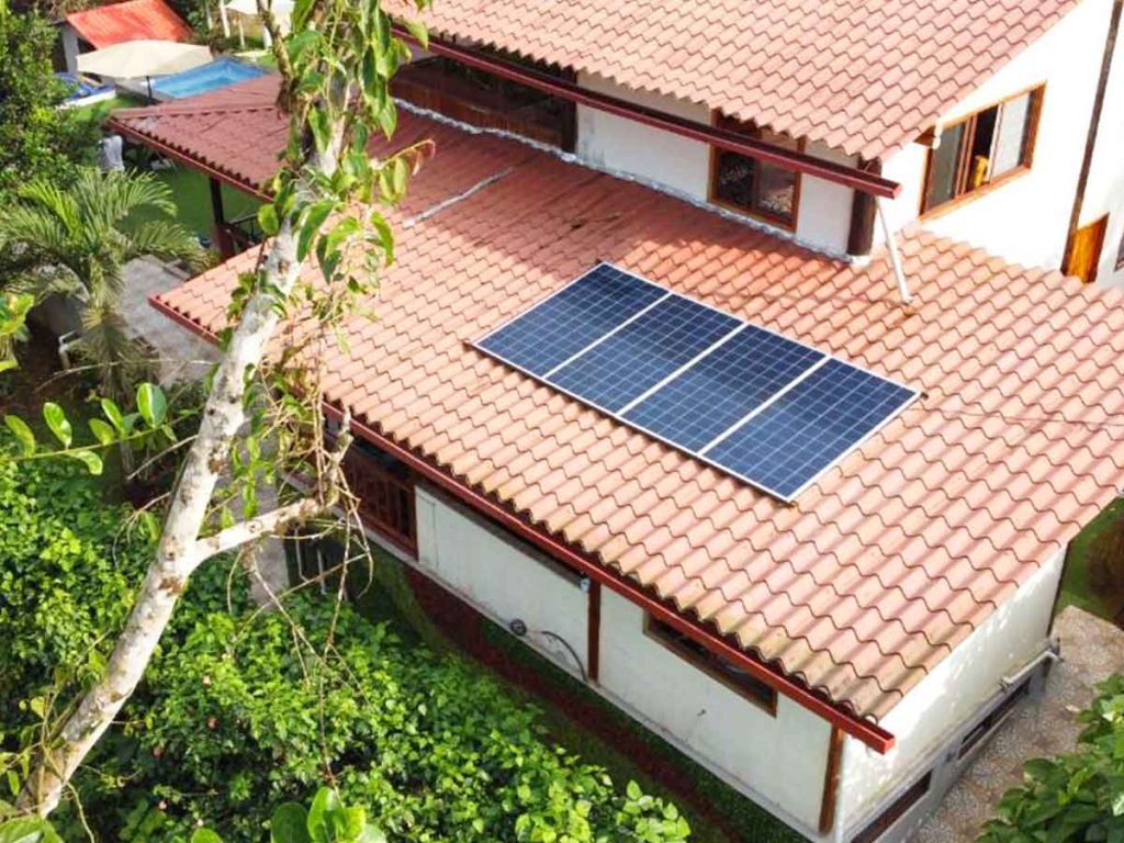 Solar-Sytem-3000-Puerto-Quito-1