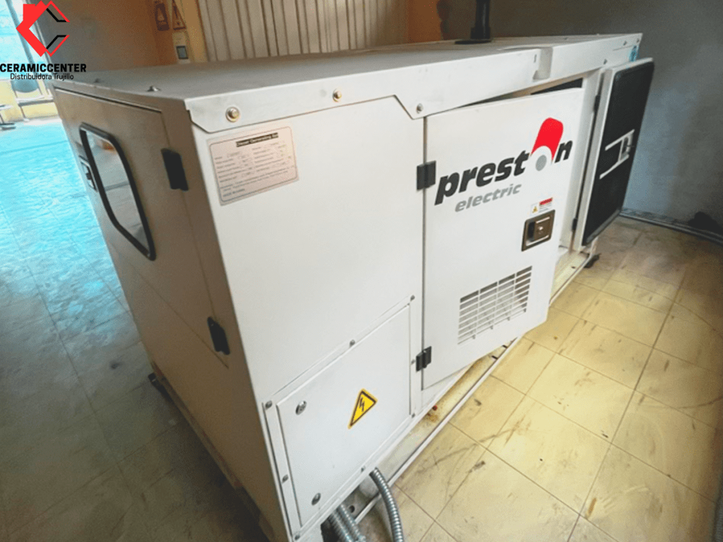 Comisionado Ceramic Center 1